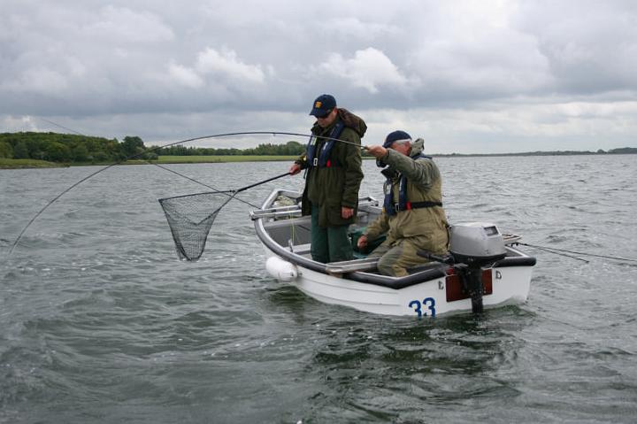 Boat Fishing at Grafham Water by Fishpics (25).jpg